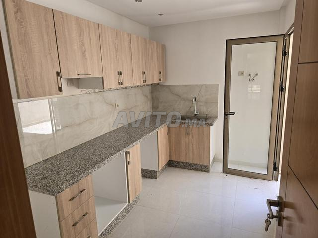 Appartement à louer 100 m² à Bouskoura - 2