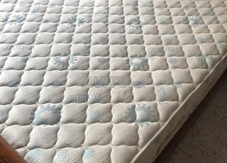 Matelas 140/190