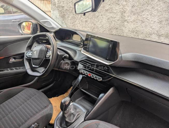 Peugeot 208 Diesel Manuelle 2023 à Casablanca
