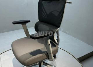 كرسي مستورد فاخر ومريح للاستخدام اليومي