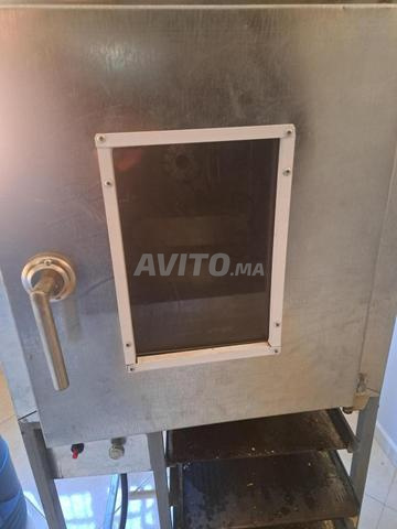 فرن حلويات أوتوماتيكي 6 طاوات