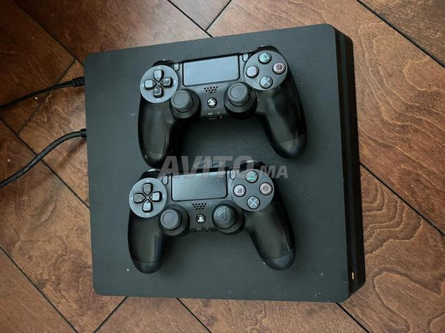 جهاز سوني بلاي ستيشن 4 سليم 500TB لون أسود