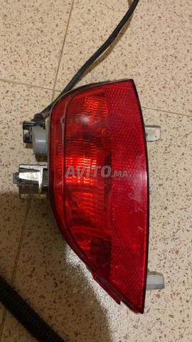 مصباح خلفي وحزمة أسلاك - 2