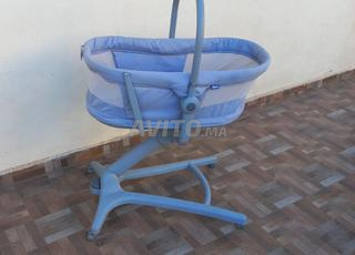 سرير أطفال وكرسي مرتفع شيكو