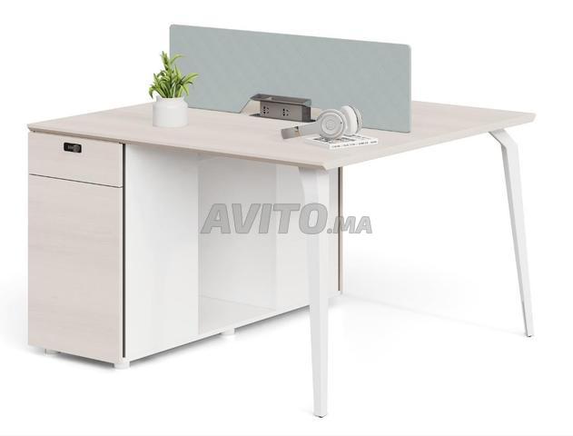 أثاث مكاتب عصري وعملي يناسب جميع المساحات المهنية - 2