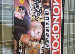 لعبة لوحة مونوبولي الغشاش