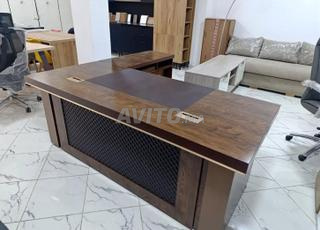 Bureau importé élégant et de haute qualité