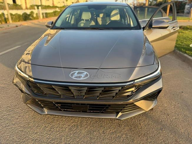 Hyundai Elantra Hybride Automatique 2025 à Tanger