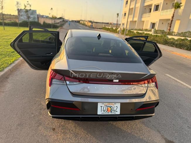 Hyundai Elantra Hybride Automatique 2025 à Tanger