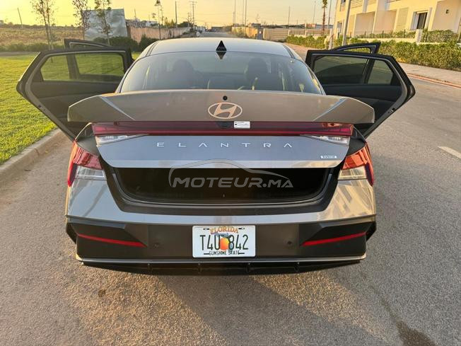 Hyundai Elantra Hybride Automatique 2025 à Tanger