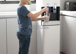 GRAND FONTAINE AVEC SYSTÈME ULTRA-FILTRATION