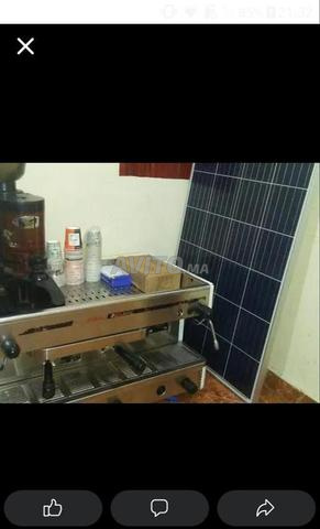 ماكينة قهوة