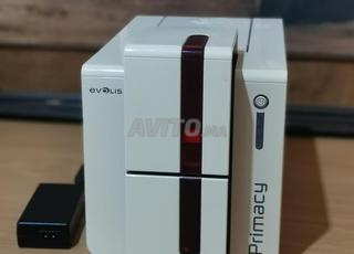 Imprimante à cartes Evolis Primacy.