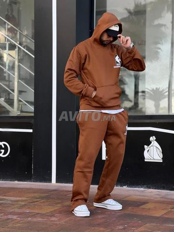 طقم رياضي رجالي للبيع بسعر مناسب جدا NBA