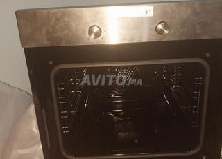 إقامة ديار الضخامة عين عتيق