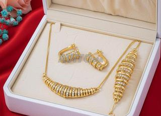 Ensemble de bijoux pour femmes