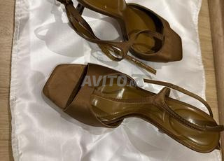 Sandales à talon Zara
