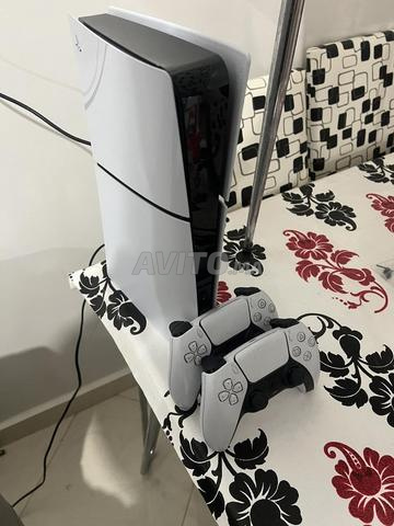 بلاي ستيشن 5 سليم ديجيتال 2 يد تحكم