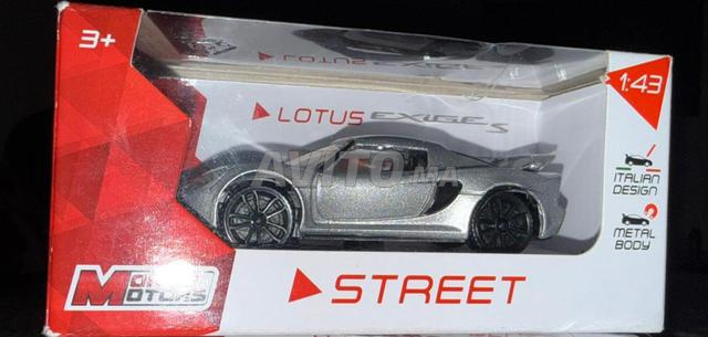 لوتس ExigeS نموذج مصغر