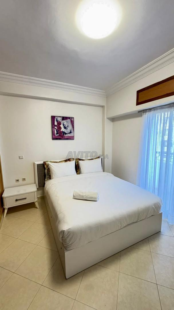 Appartement à louer à la journée à corniche Malabata - image 3