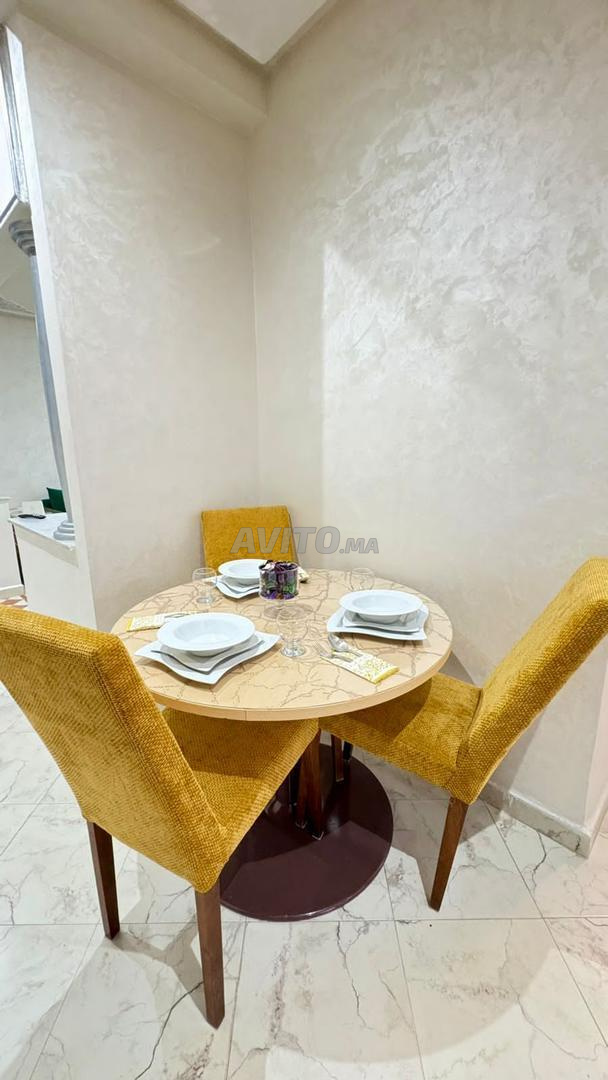 Appartement à louer à la journée à corniche Malabata - image 5