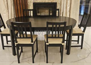Tables avec 6 chaises à vendre