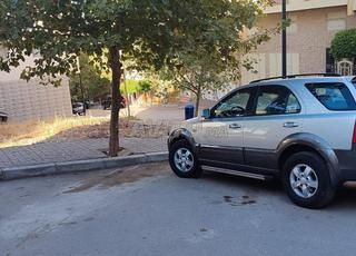 كيا سورينتو 4*4 2009