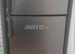 ثلاجة ويرلبول جيدة 3000 درهم