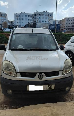 رونو كانجو ديزل للبيع بحالة جيدة