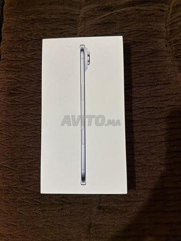 ايفون 17 اير 256 جيجابايت