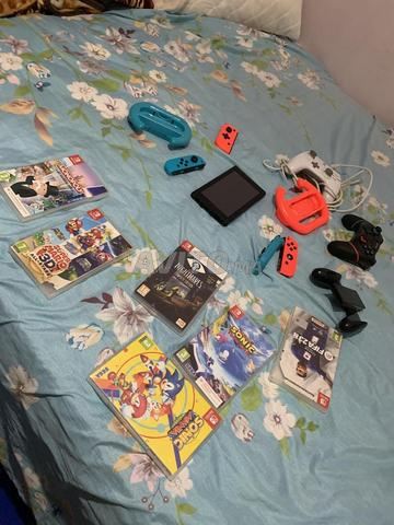 Nintendo Switch بحالة جيدة جدا مع الألعاب