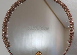 Miroir distinctif qui ajoute une touche à votre maison