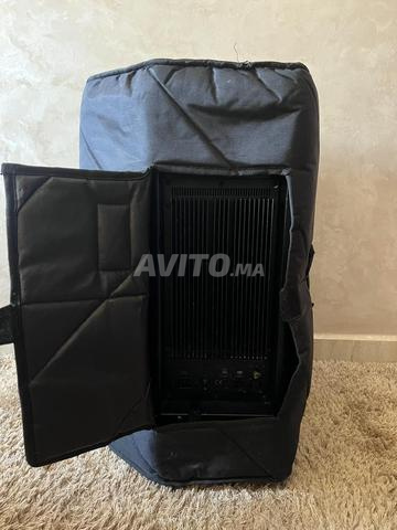 Enceinte mobile DJ MACKIE (باف ديدجي و الحفلات)