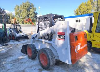 Mini chargeur BOBCAT 863