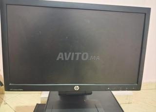 شاشة hp compaq la2006x