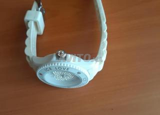 Montre bracelet pour femmes à vendre