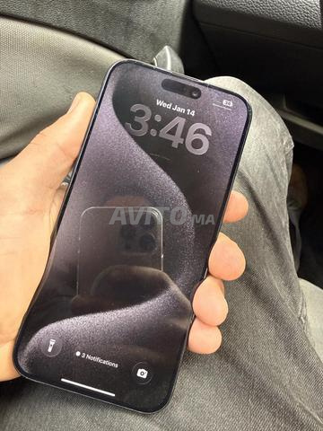 iphone 15 pro max Black