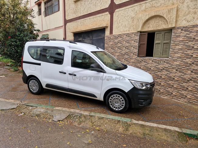 Renault exprès mzl jedida