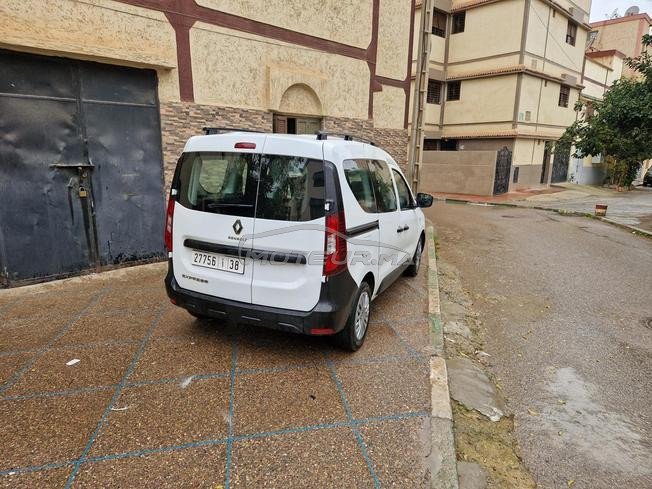 Renault exprès mzl jedida