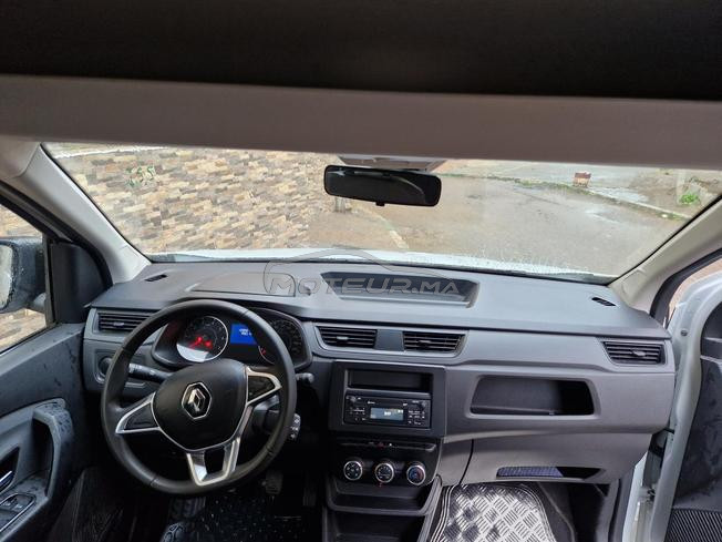 Renault exprès mzl jedida