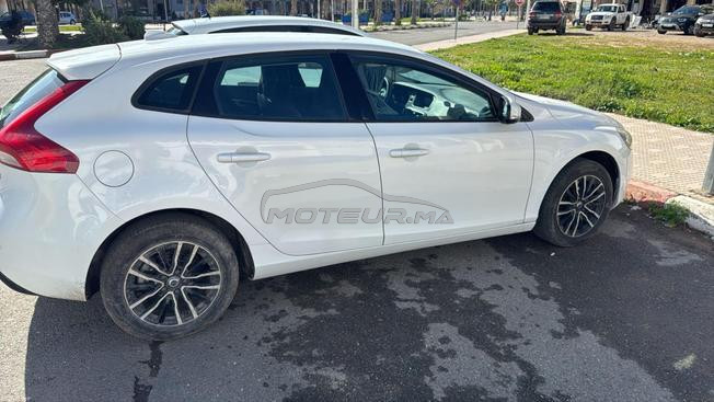 Volvo V40 Diesel Automatique 2018 à Essaouira