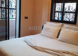 شقة مفروشة للبيع سعادة مرجان