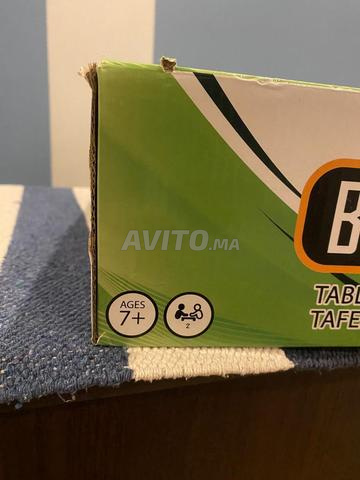 BABY-FOOT neuf jamais ouvert – IDÉAL À OFFRIR