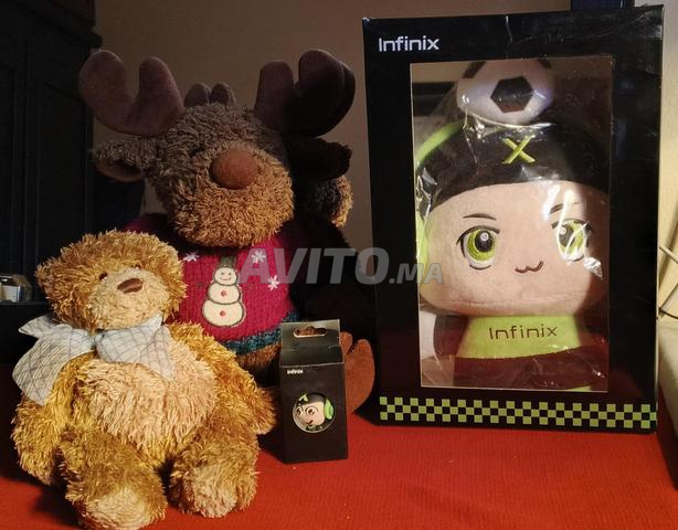 ثلاثة دمى مضادة للحساسية