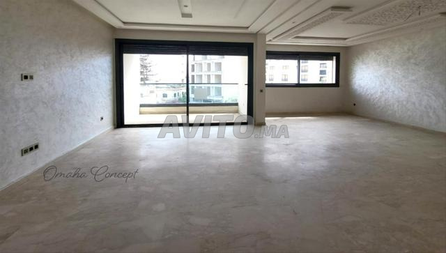 شقة 250 متر مربع 3 غرف نوم الطابق الثاني كراج Les Princesses