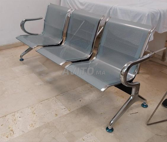 مقاعد مريحة وأنيقة