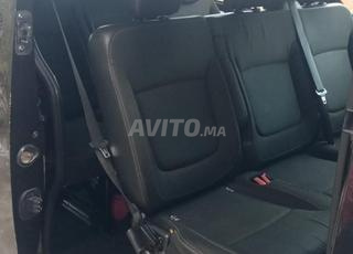 مرسيدس-بنز فيتو ديزل يدوي 2018 في مراكش