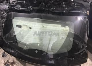 صندوق السيارة | ألفا روميو | تونالي | 2022