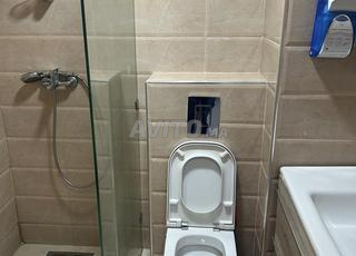 شقة فارغة للإيجار لمدة طويلة