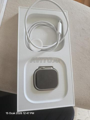 ساعة Apple Watch Ultra 2 - 49 مم تيتانيوم - نظيفة جدًا
